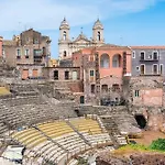 Casa vacanze Aradas L Relax And Comfort In Historical Centre *